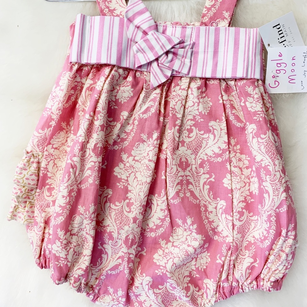 Giggle Moon damask bubble romper NWT